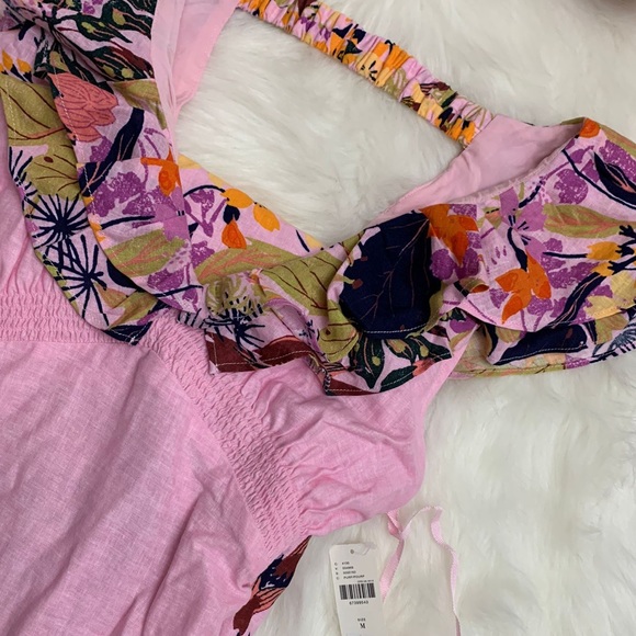 Anthropologie V neck ruffle midi dress - Picture 7 of 8